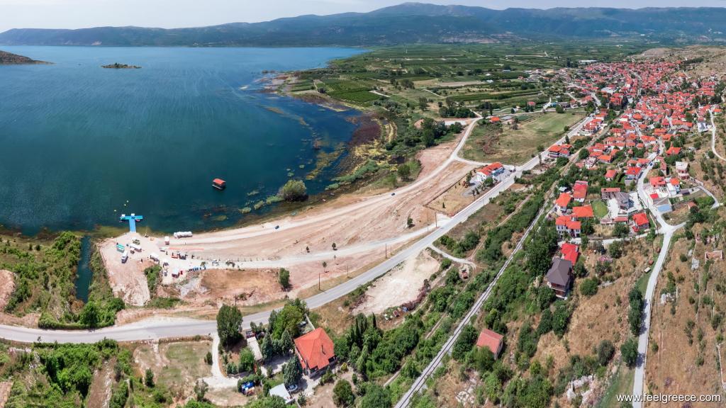 The village with view toward lake Vegoritida