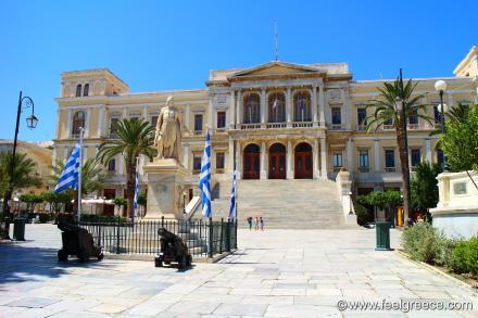 The City Hall and the Miaoulis square